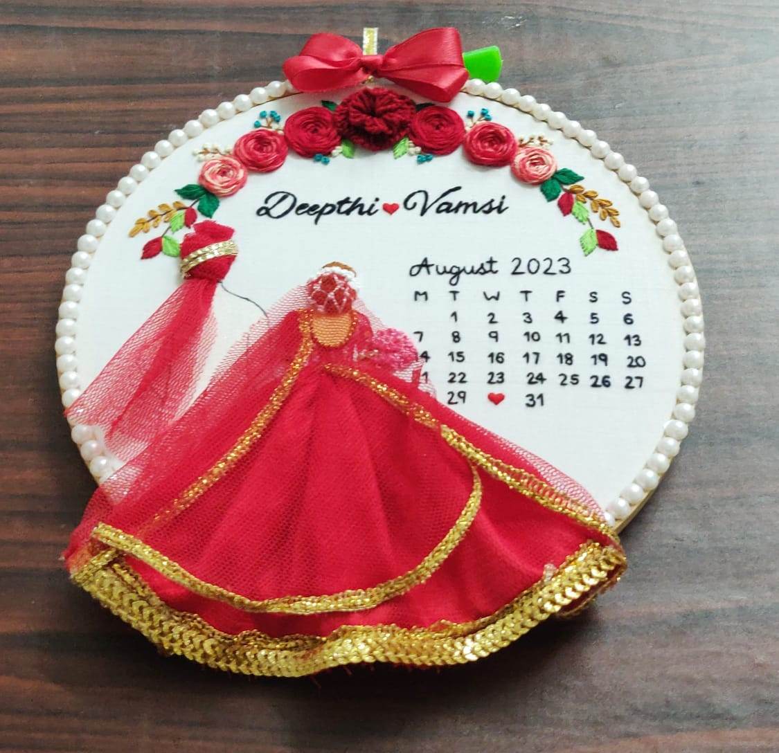 Unique Embroidery hoops for couple - BBD GIFTS