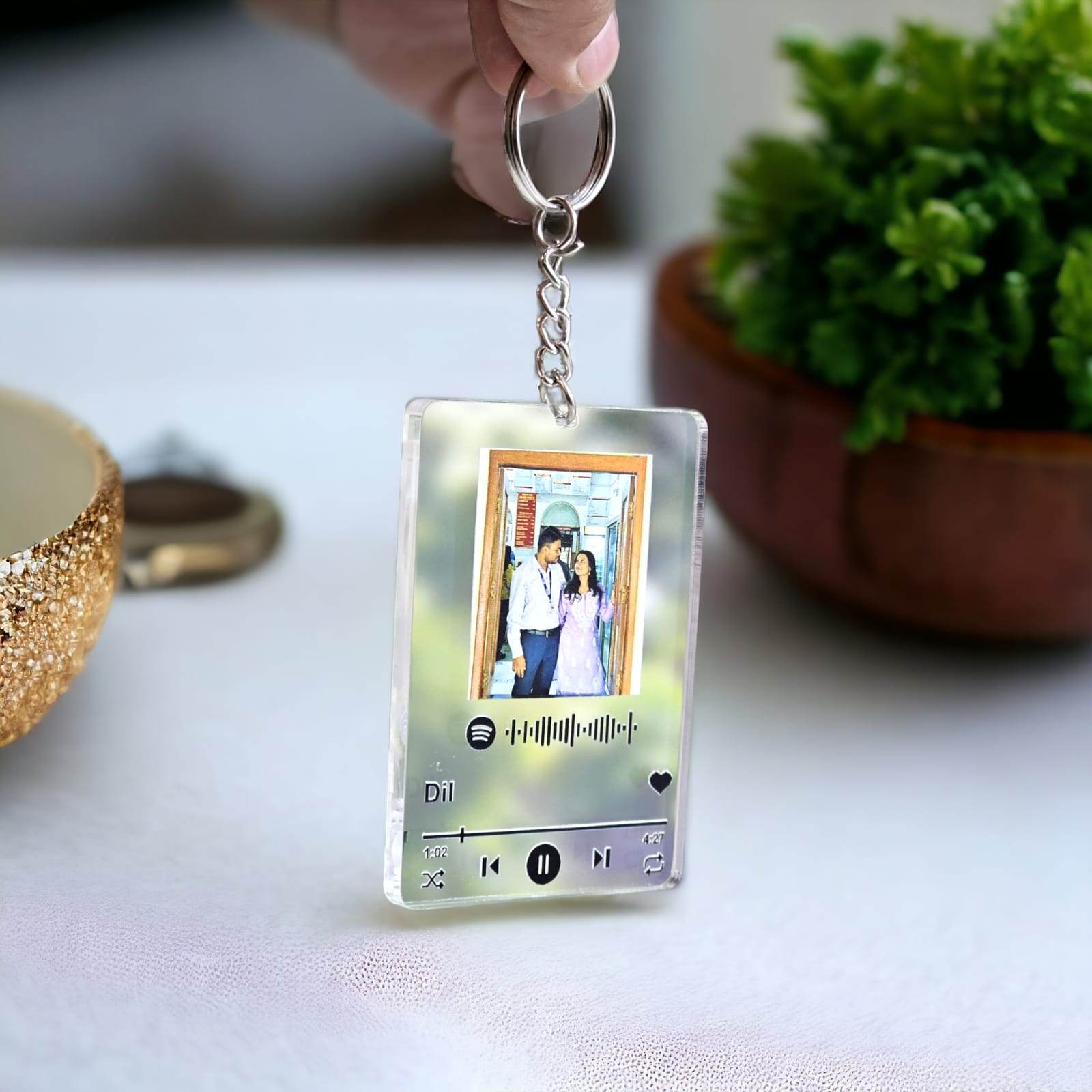 Customized Spotify keychain | Spotify Song Keychain | Gift for Him | Birthday Gift | Anniversary Gift | Best Gift for her | Memorable Gift Keychain | - BBD GIFTS