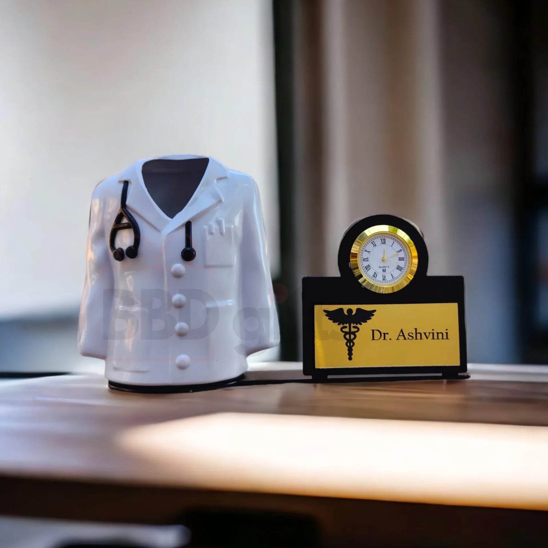 Customized Doctor Hamper | Gift for Doctors | Customized Gifts | Doctor Pen stand | Engraved Gifts | Professional Gifts | - BBD GIFTS