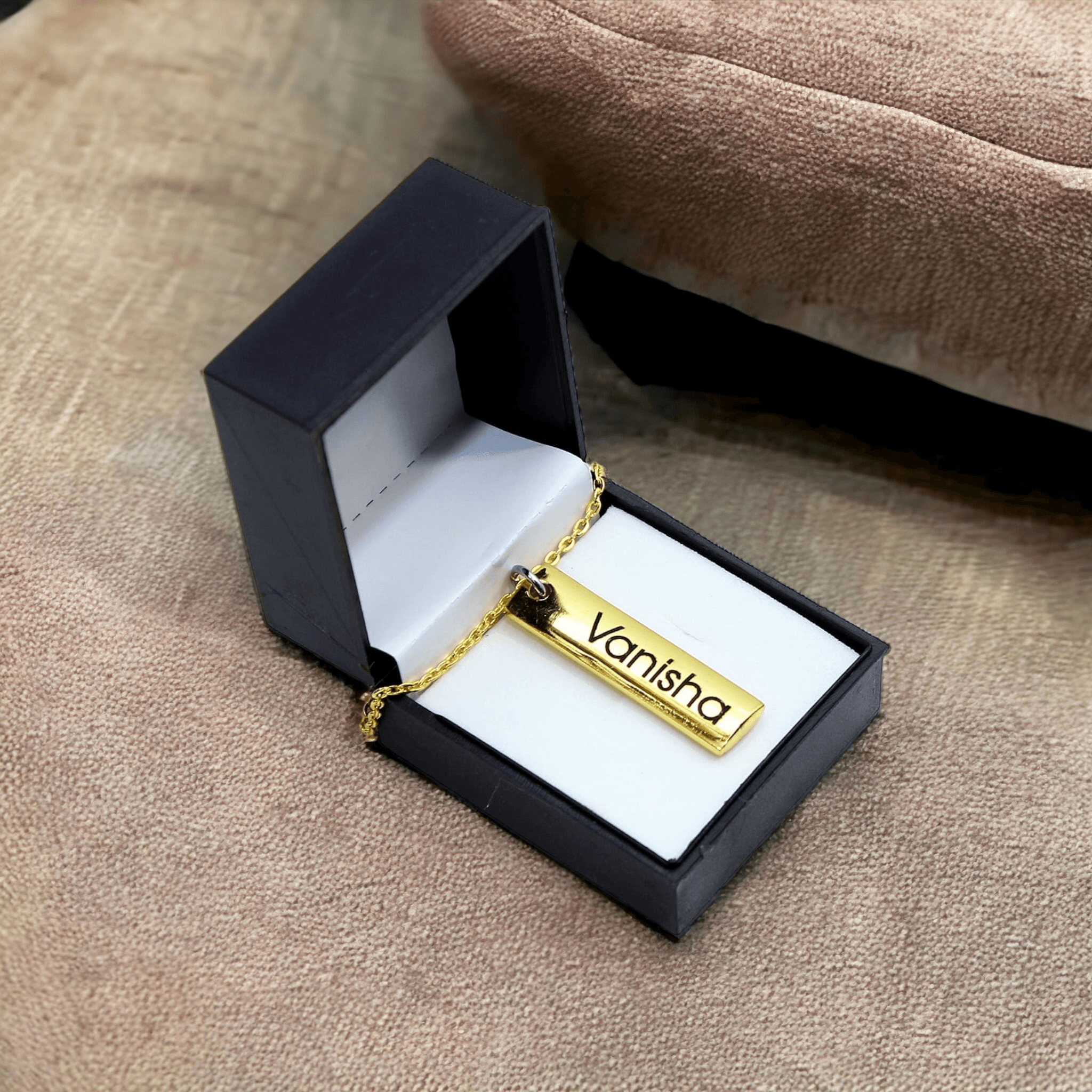 Capsule Bar Name Pendant - BBD GIFTS