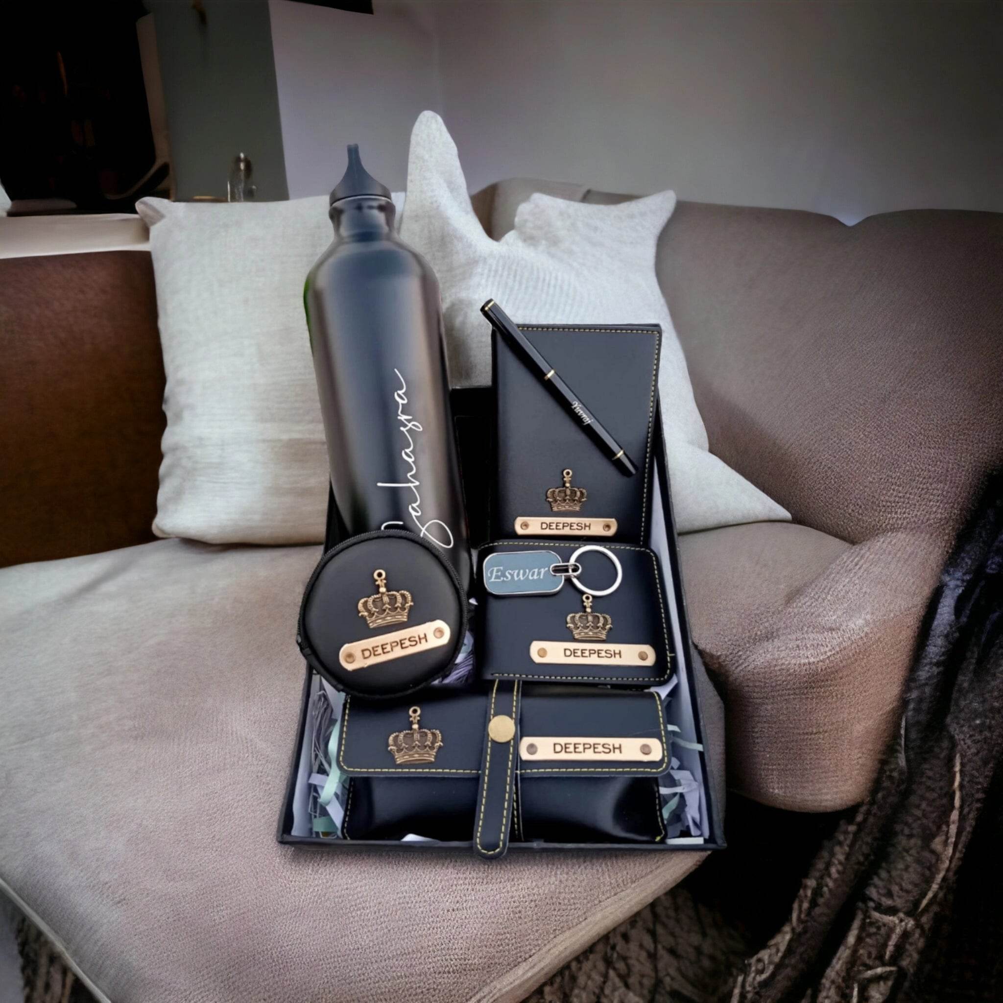 Customized Mens Black Combo | Customize combo for men| Gifts for men | Gifts for him | Best anniversary gift for men | Buy birthday gifts for him onlie | combos under 1500 rs for men | Valentines day gifts - BBD GIFTS