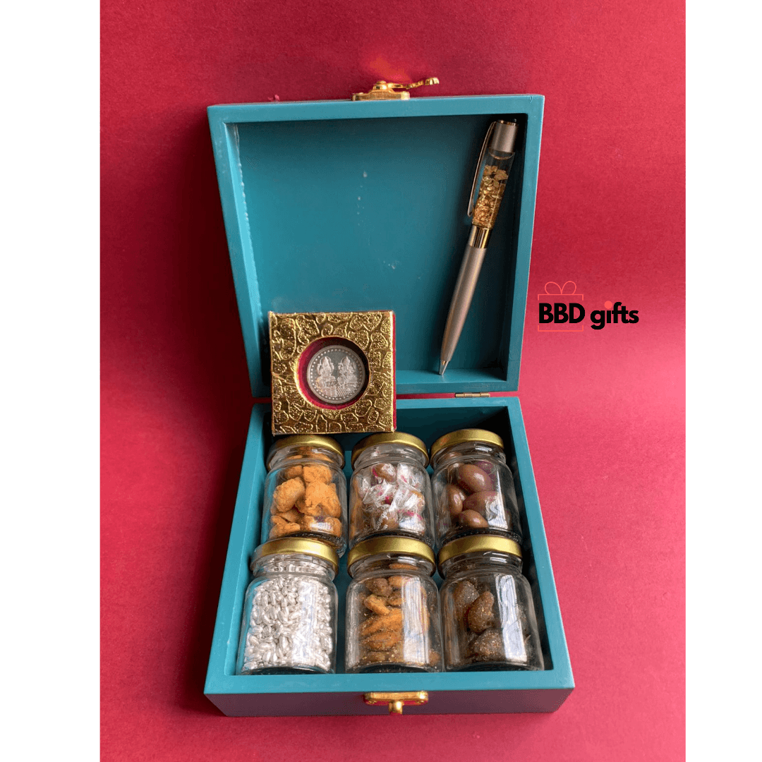 Gift hamper for diwali | Diwali budget gifts | Diwali gift ideas under 2000 rs | buy diwali gifts | best diwali gift hampers - BBD GIFTS