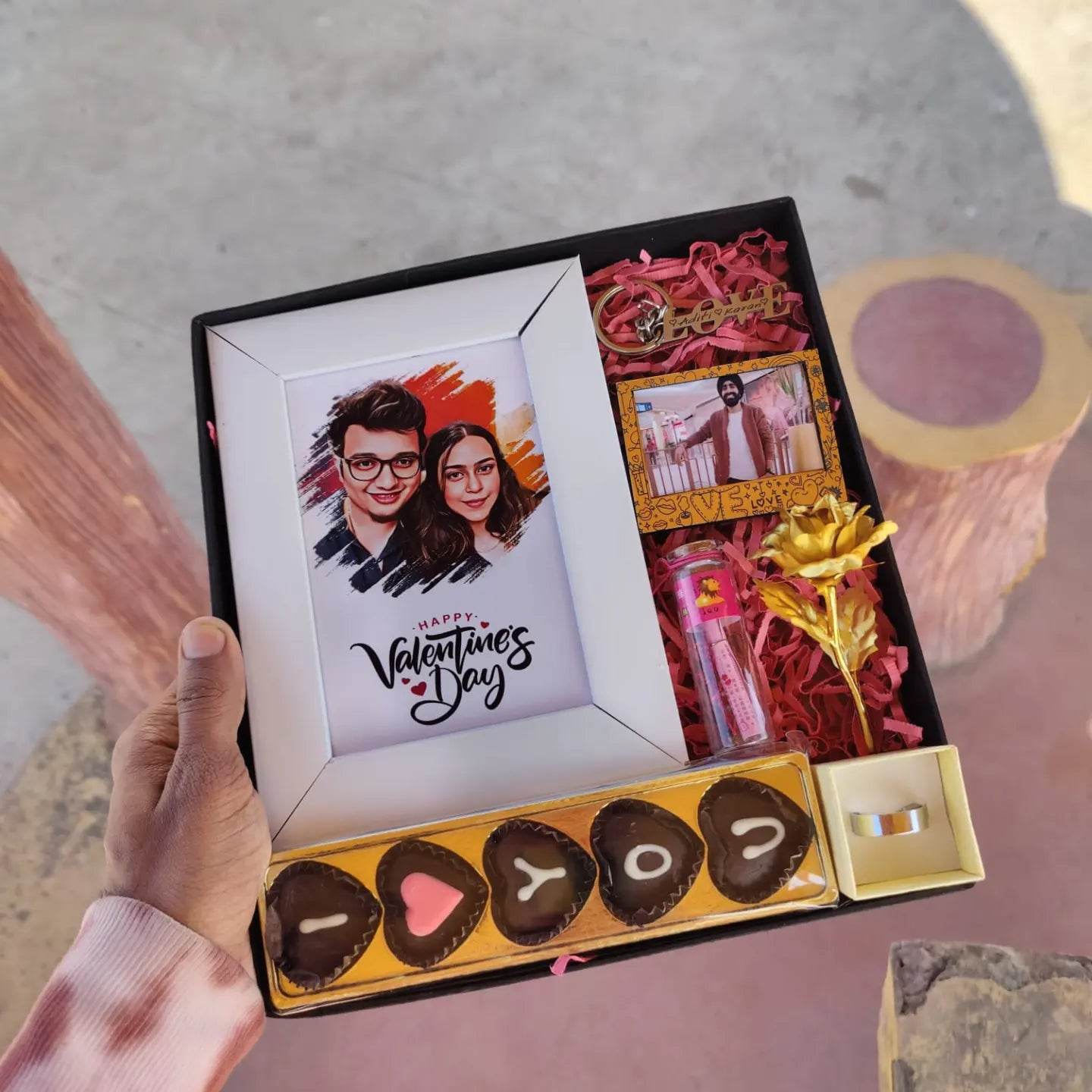 Personalized Valentine's Day Gift Combo For Him | Romantic Gifts For Valentine's Day - BBD GIFTS