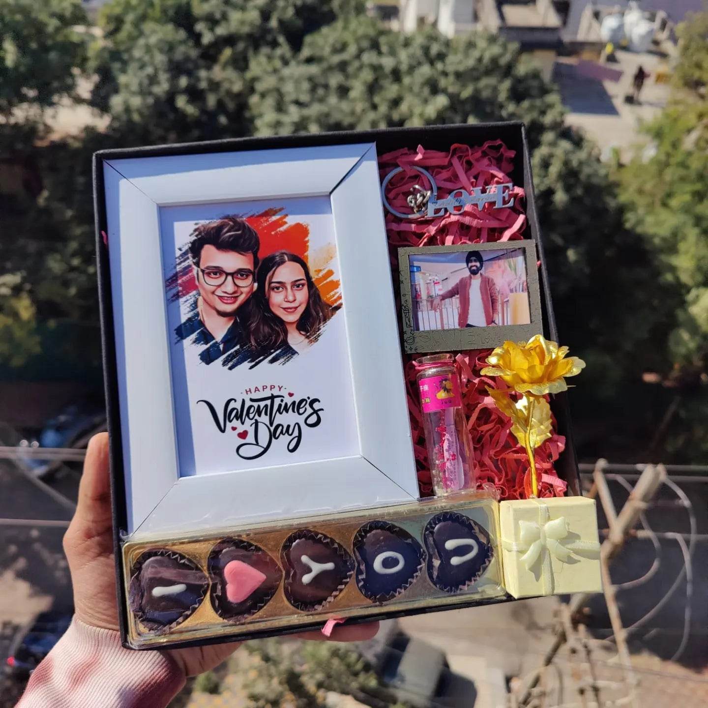 Personalized Valentine's Day Gift Combo For Him | Romantic Gifts For Valentine's Day - BBD GIFTS