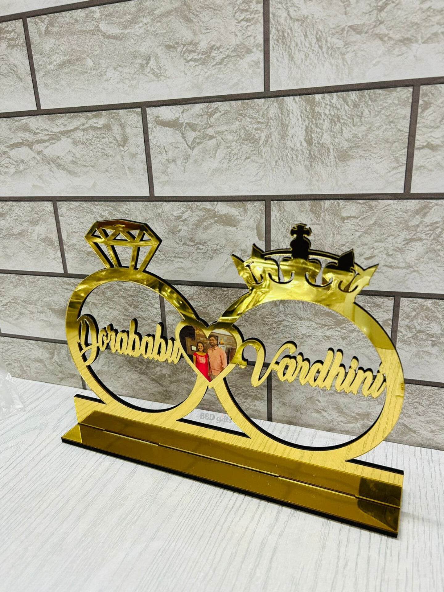 Customized Name Ring Platter | Acyrlic Couple Name | Personalized
Engagement Ring Platter Table Top - BBD GIFTS