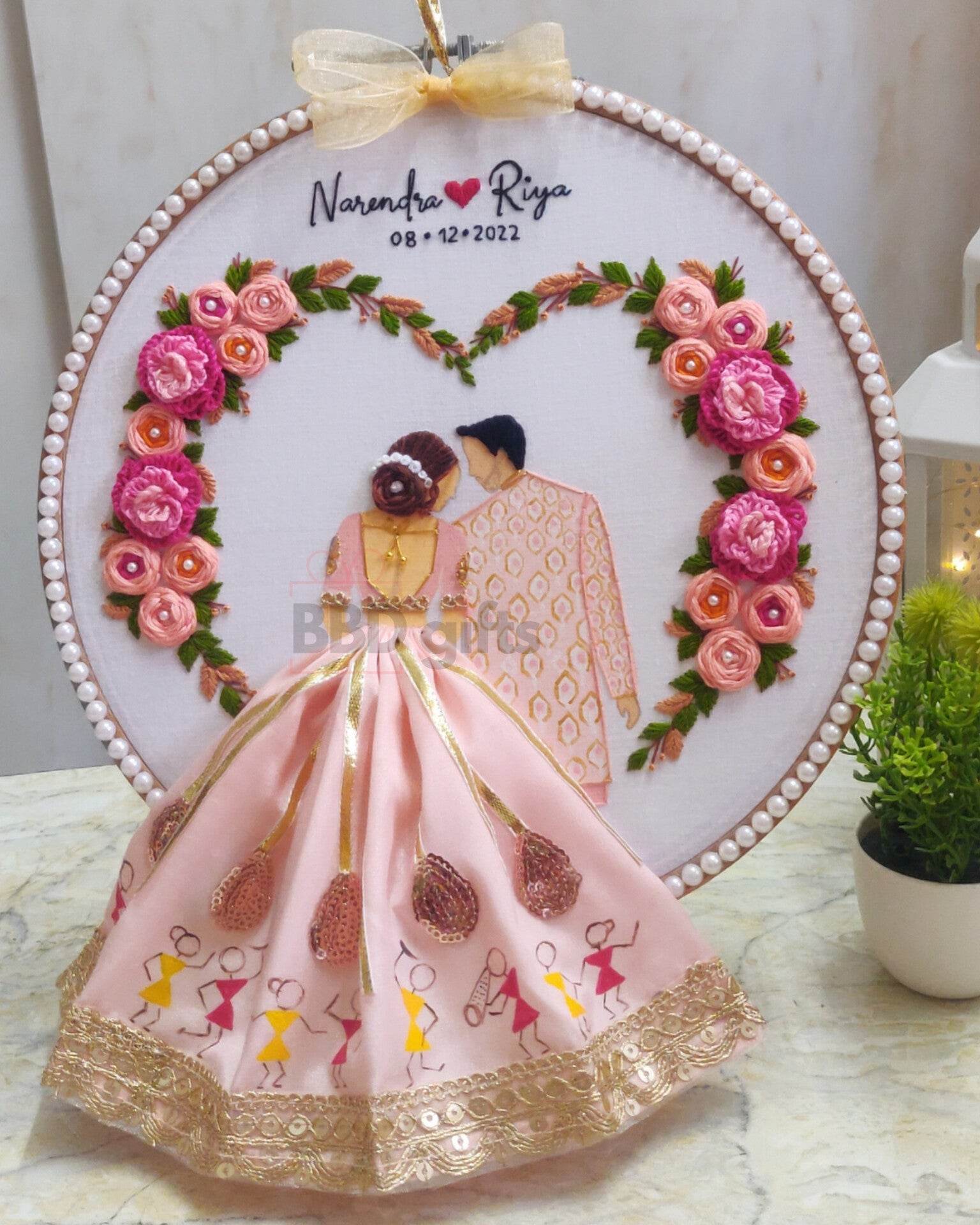 Embroidery Hoop - Couple Embroidery Hoop - Wedding Gift Idea - BBD GIFTS