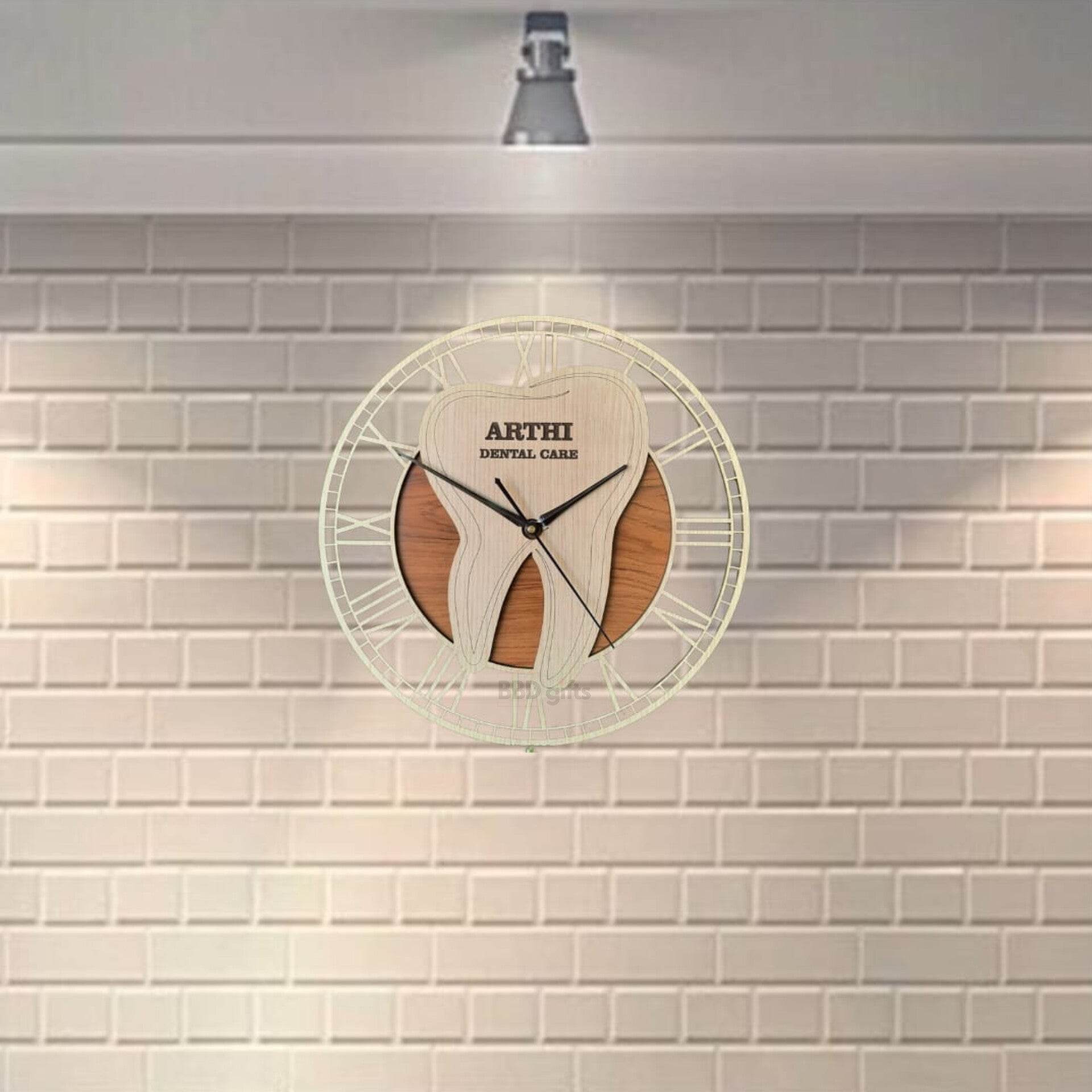 Wooden Personalized dentist Clock - Best Gift For Doctor - Doctor Gifts - Dentist Gifts - BBD GIFTS