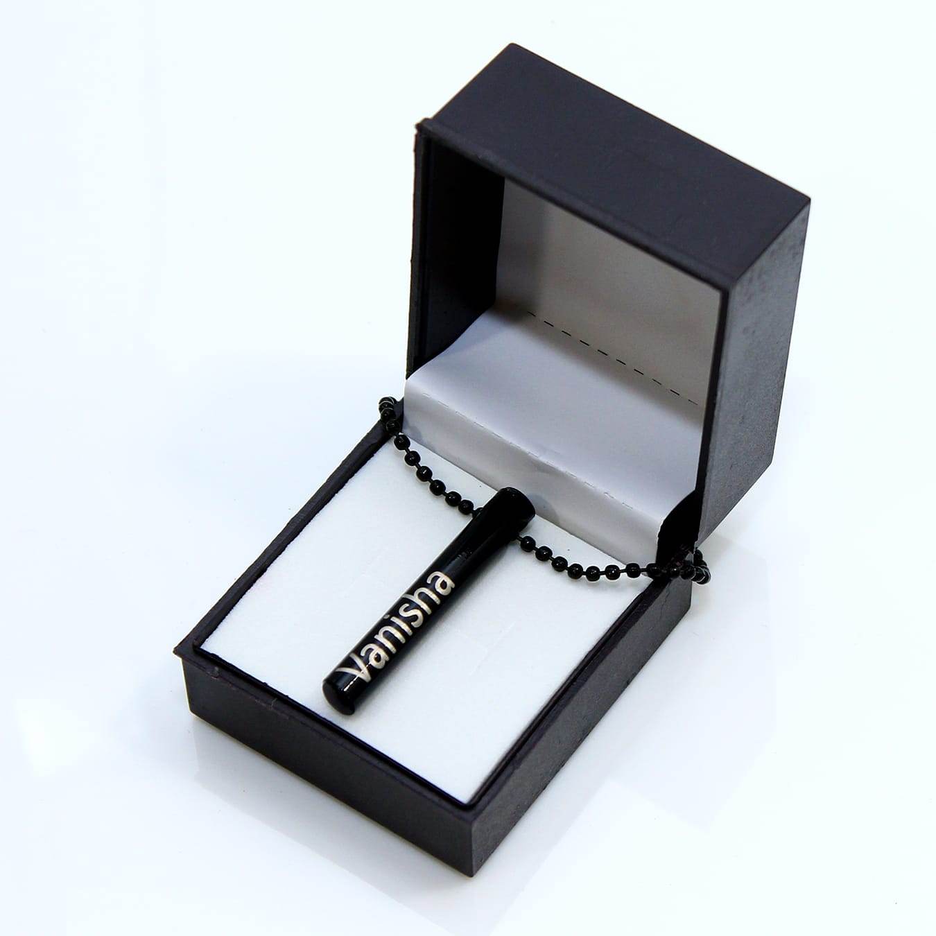 Round Bar Name Pendant - BBD GIFTS