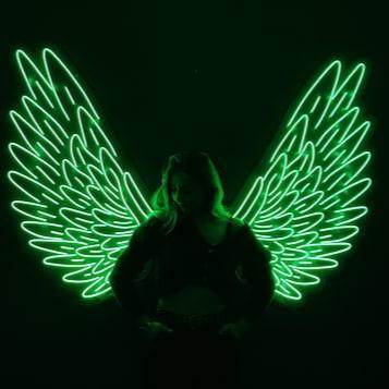 Neon wings - BBD GIFTS