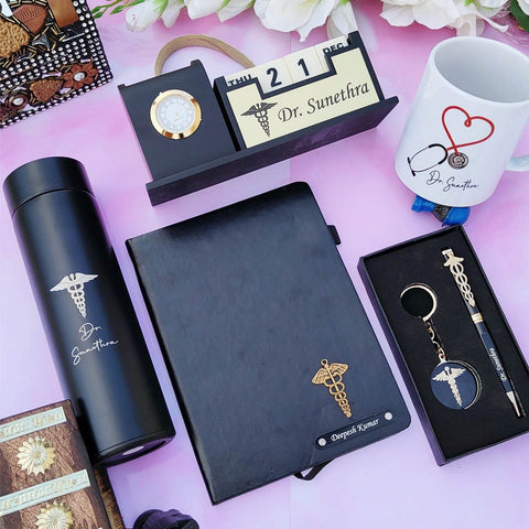 personalized doctor combo - top gifts ideas for doctors