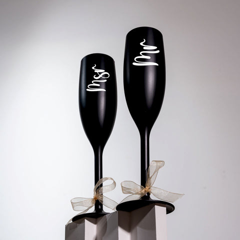 Customized Fluted champagne glasses -His & Her Champagne Glasses Customized  Couple Wine Glasses | Wedding accessories | Wine glasses for couple | Best wine glasses