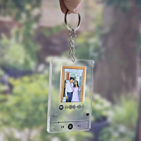 Customized Spotify keychain | Spotify Song Keychain | Gift for Him | Birthday Gift | Anniversary Gift | Best Gift for her | Memorable Gift Keychain |