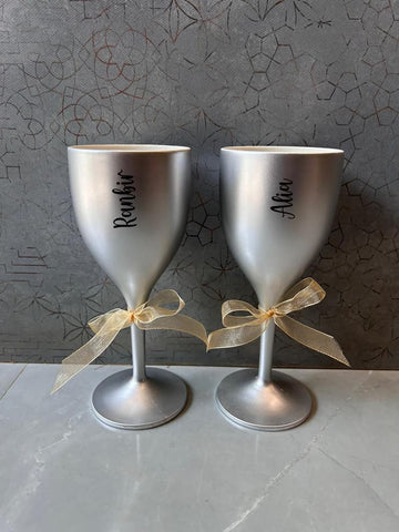 Personalized Couple Wine Glasses | Custom Engraved Gift Set