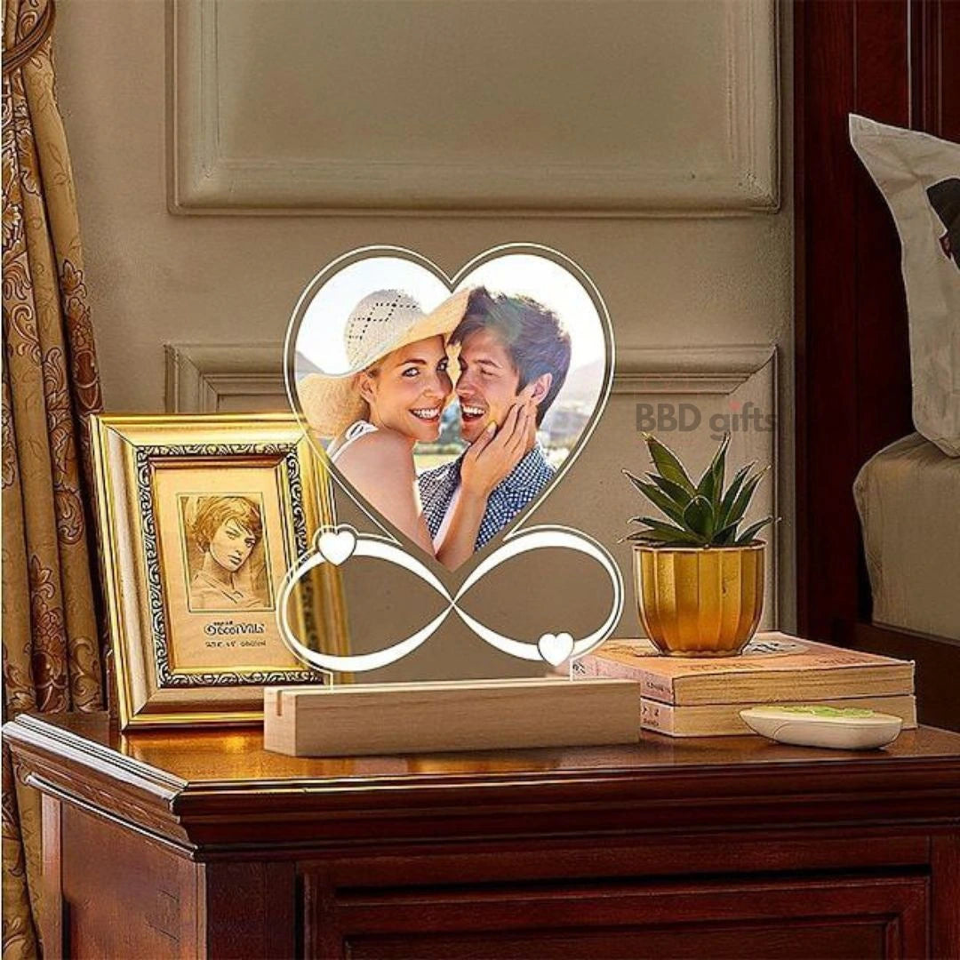 Personalized Light Up Photo Frame Heart Shaped Valentines Night Lamp