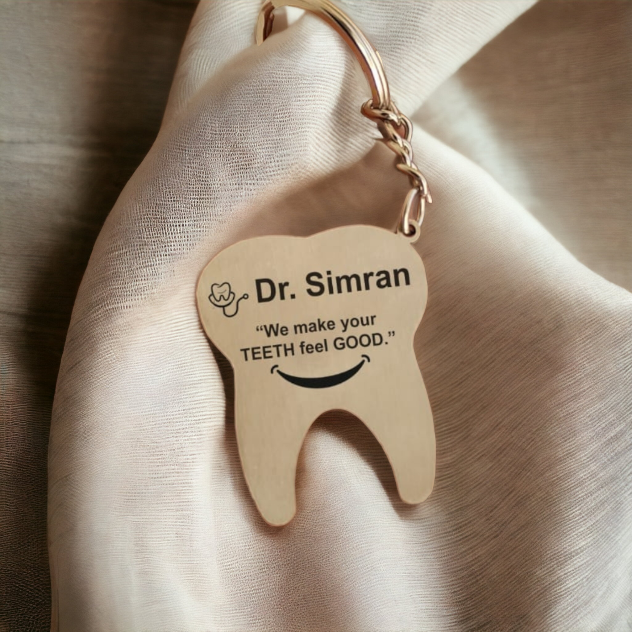 दंत चिकित्सक के लिए अनुकूलित स्टेनलेस स्टील चाबी का गुच्छा | दंत चिकित्सक के लिए चाबी का गुच्छा | दंत चिकित्सक के लिए कस्टम मेड चाबी का गुच्छा