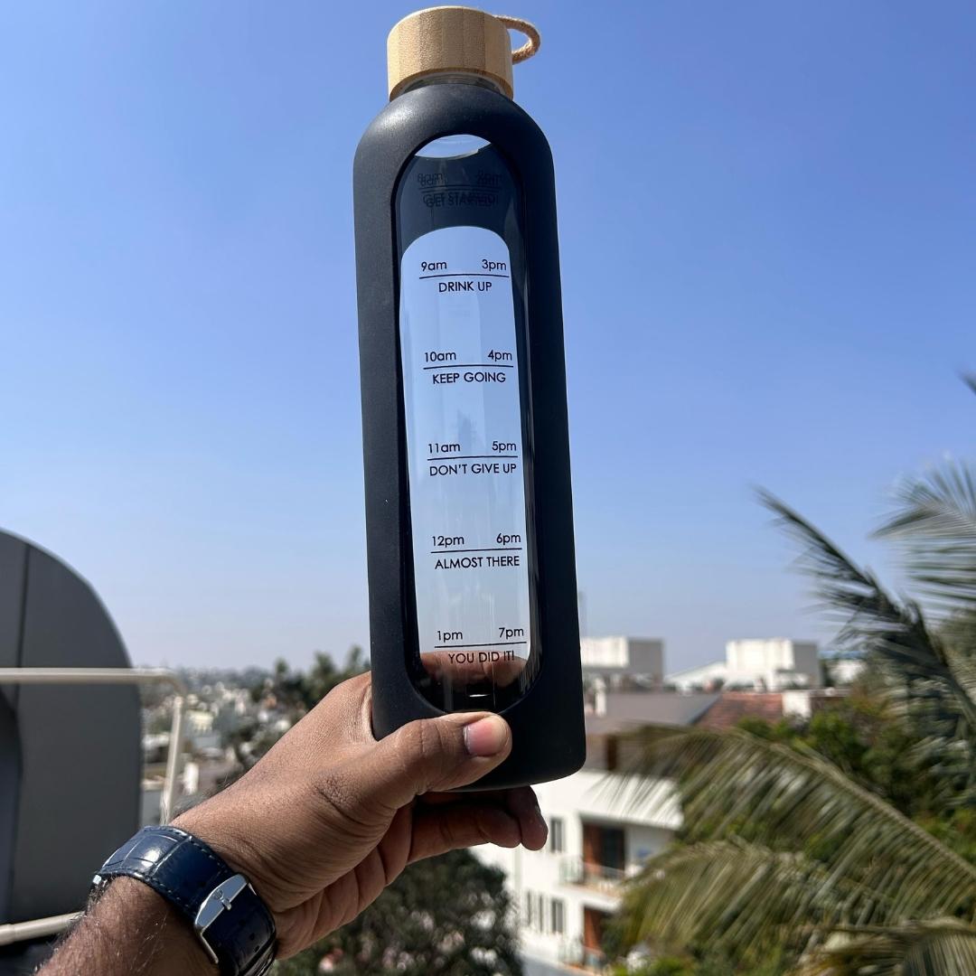 Stay Motivated Glass Water Bottle – 1L