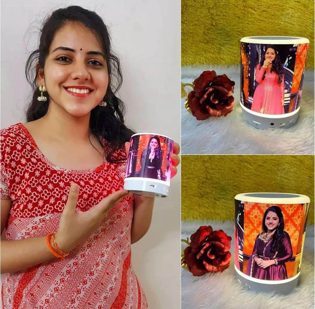 Customized Photo Bluetooth speaker | Best bluetooth speaker with photos | Bluetooth speaker under 700 rs | buy bluetooth speaker online - BBD GIFTS