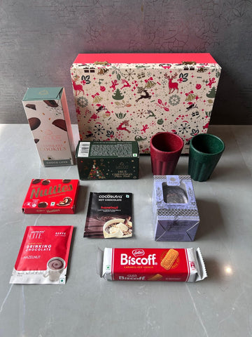 Christmas Hamper 3.0: Festive Gift Box with Smoor & Biscoff Treats