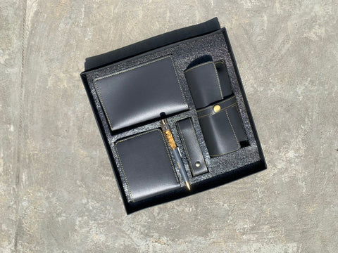 Customizable 5-in-1 Leather Combo Set - Wallet, Passport & More