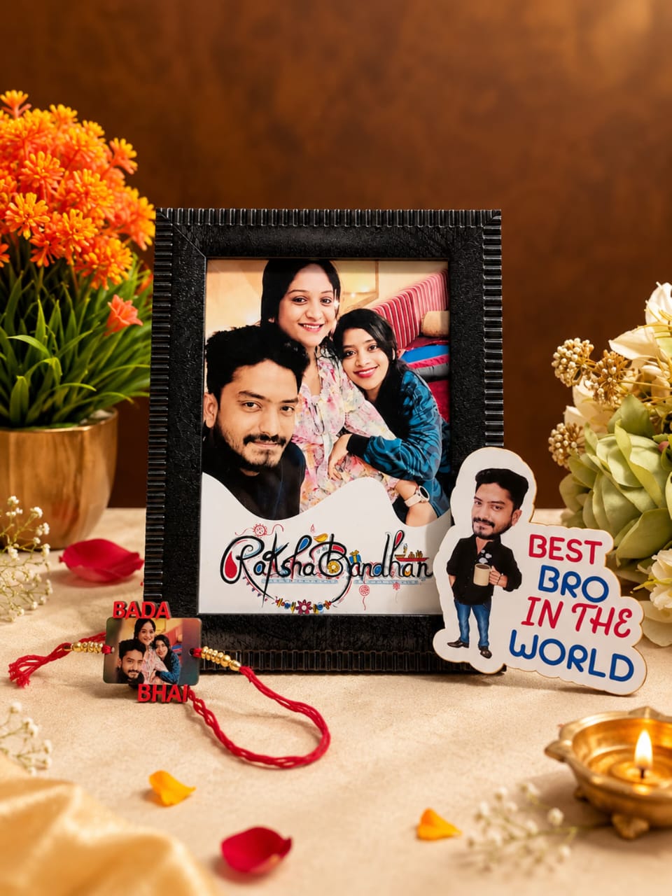 Rakhi Gift Combo for Brother – Table Frame, Caricature Fridge Magnet & Wooden Rakhi | Bada Bhai Chota Bhai