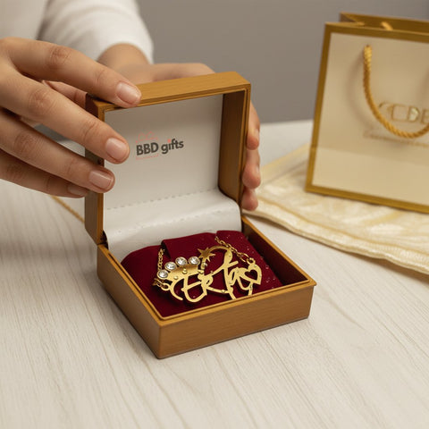 Personalized Name Necklace | 18k Gold Plated & Hypoallergenic