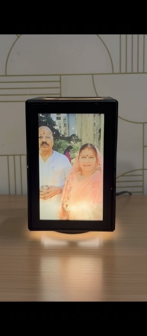 Personalized Rotating Photo Lamp | Custom 5-Pic LED Display