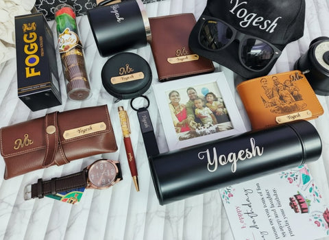 Personalized 15-in-1 Hamper for Him | Custom Sketch Wallet Gift
