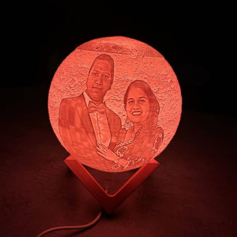 Customised Moon Lamp – 6 Color LED