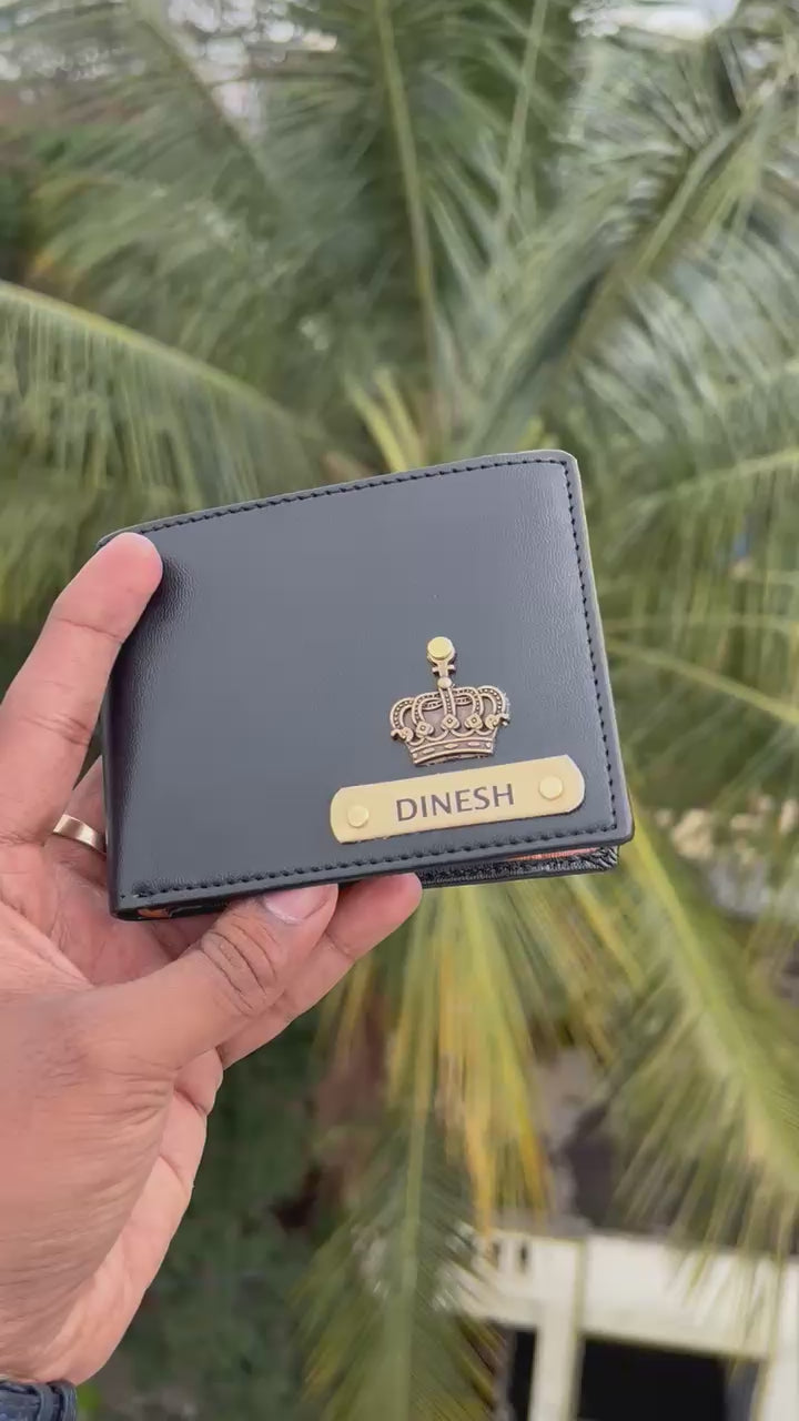 Personalized Dual Tone Men's Wallet 2.0 | Engraved Name & Charm