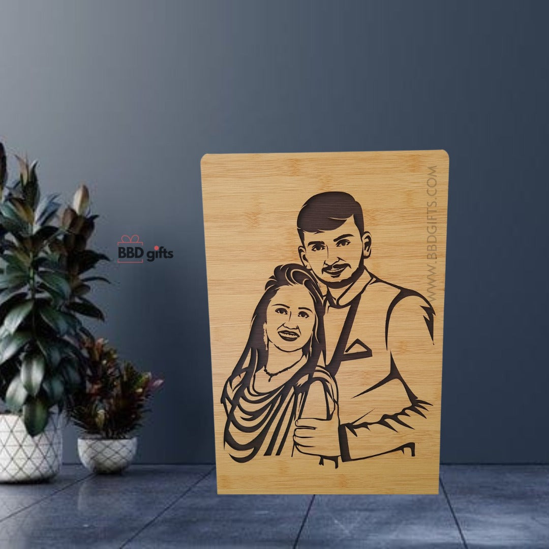 Couple wooden portrait 