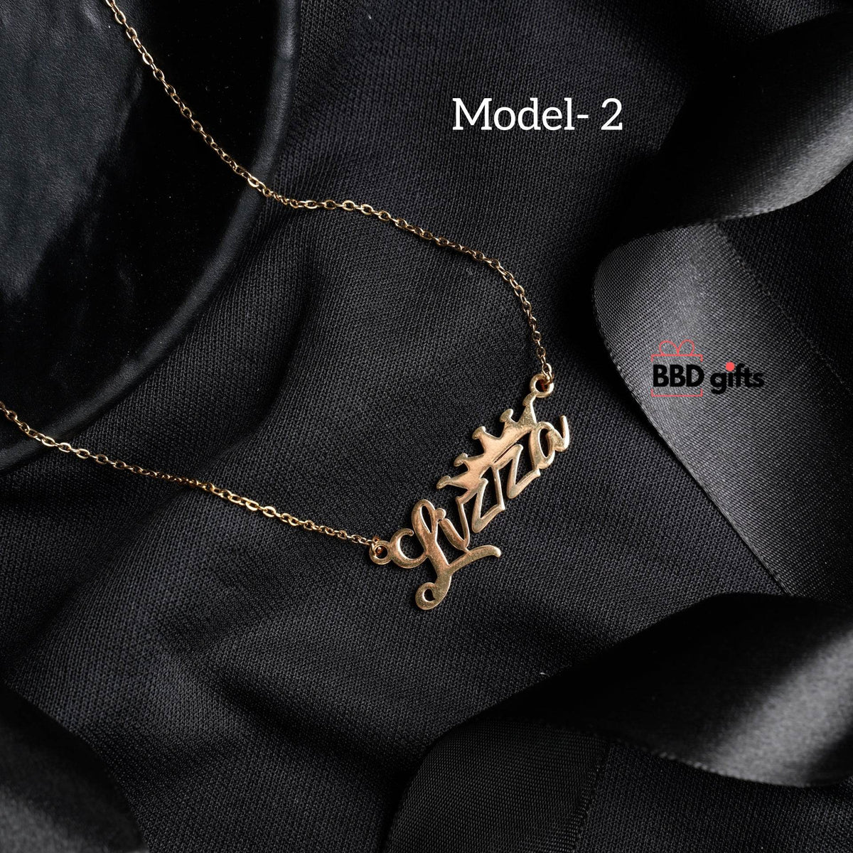 Customized name pendants - BBD GIFTS