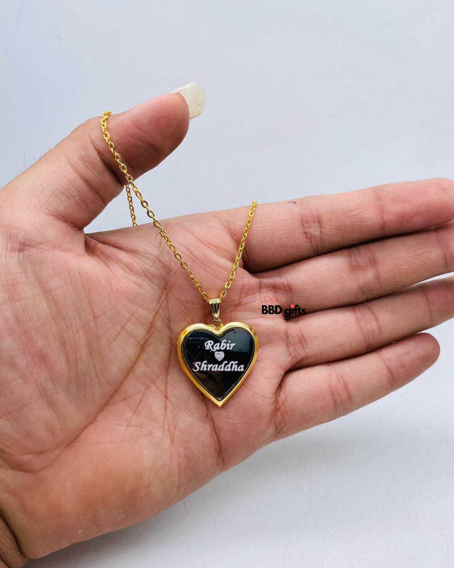 Customized Heart Pendant With Names Personalized Heart Locket