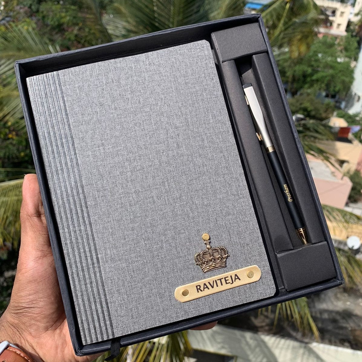 My Daily Notes: Diary with Pen Gift Set - Chaarpai