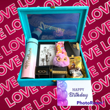 Customized Ladies Trunk Gift Hamper | best hampers for her | best hampers for ladies | birthday hampers for her india | useful combo for women